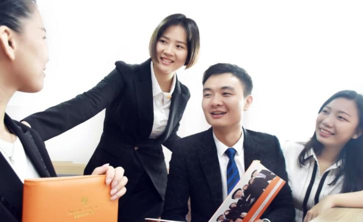 厉害的猎头公司有哪些,最牛逼的猎头