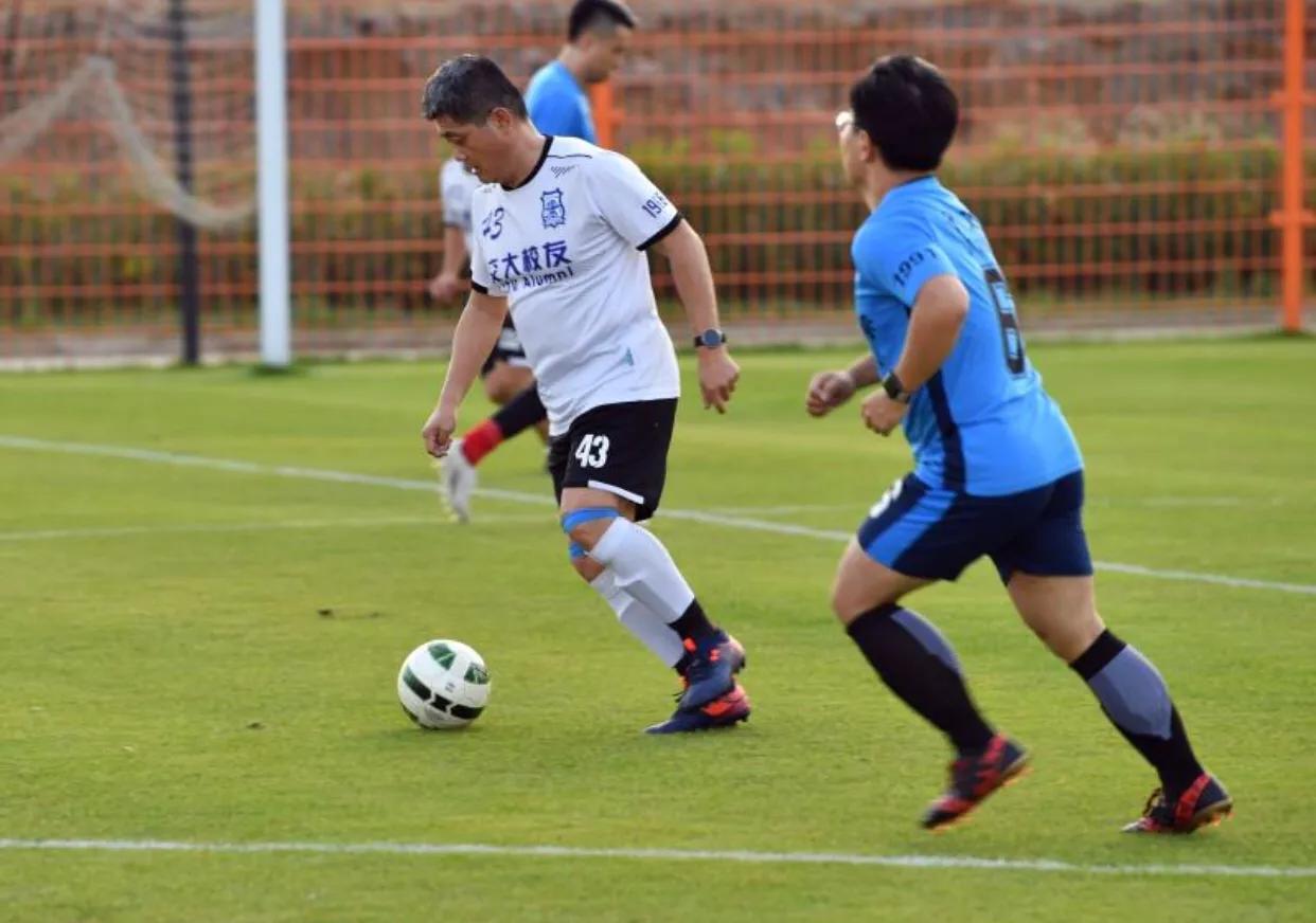 一生痴爱-献给上海交通大学125年校庆和足球队成立120周年