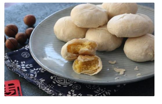 酥皮绿豆饼做法皮薄馅多,酥皮绿豆饼的家常美味做法