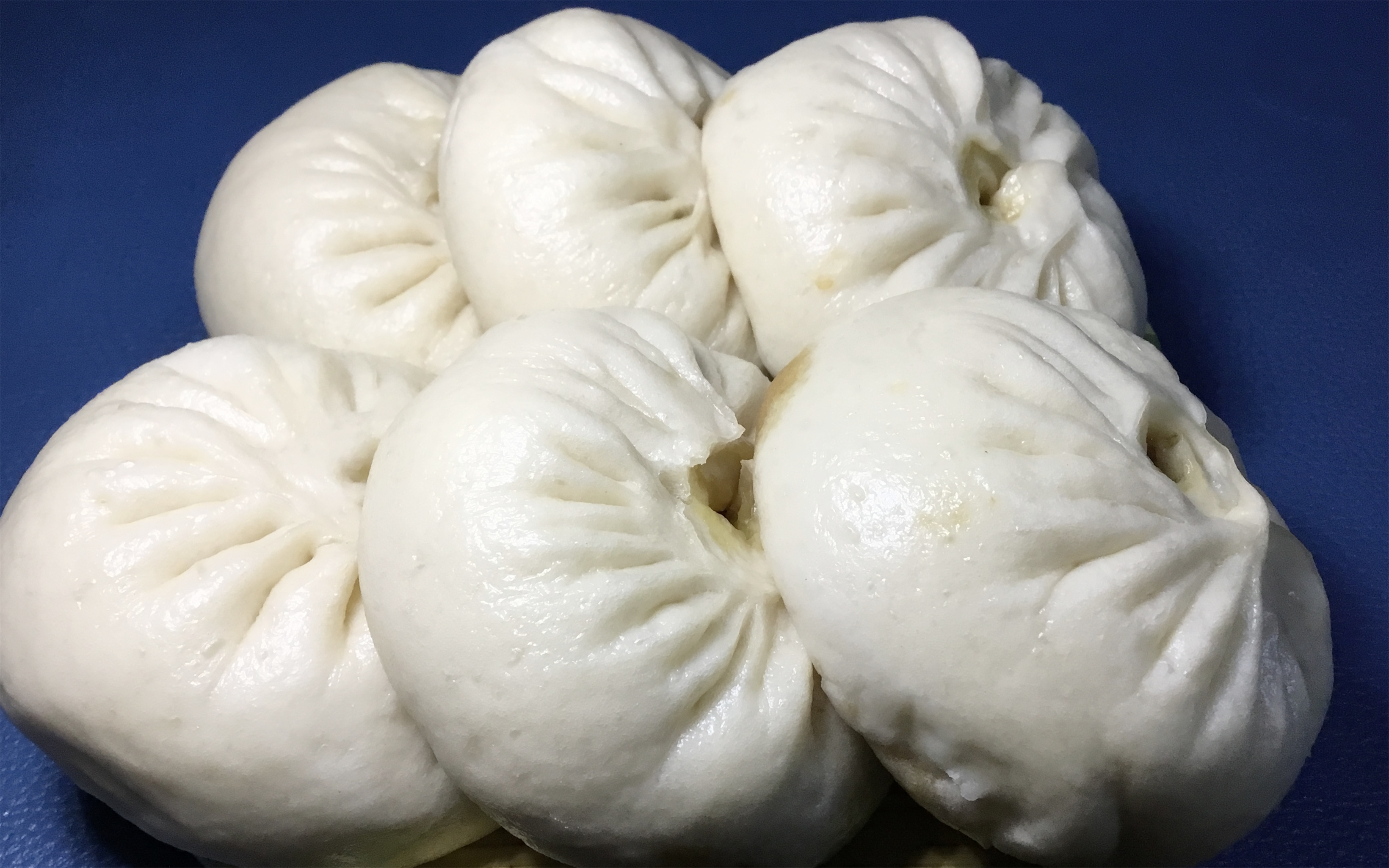 家常速冻小笼包子蒸几分钟,包子经典吃法不用酵母做好直接蒸