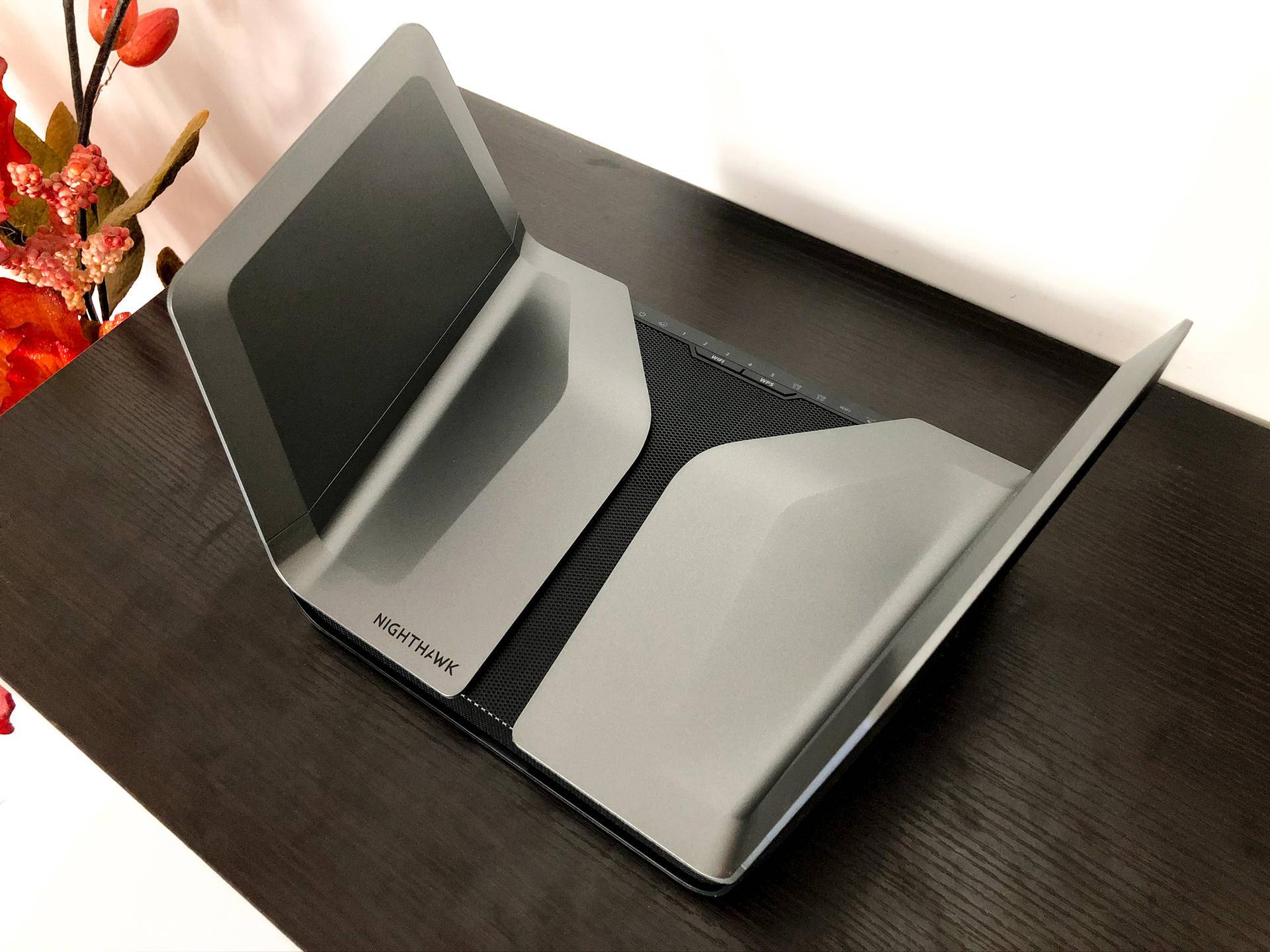 网件r6100路由器评测,网件r8000路由器评测