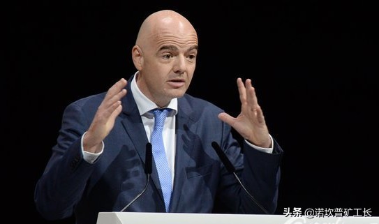 足球圈和娱乐圈哪个战斗力强,足球圈vs娱乐圈评论区骂战