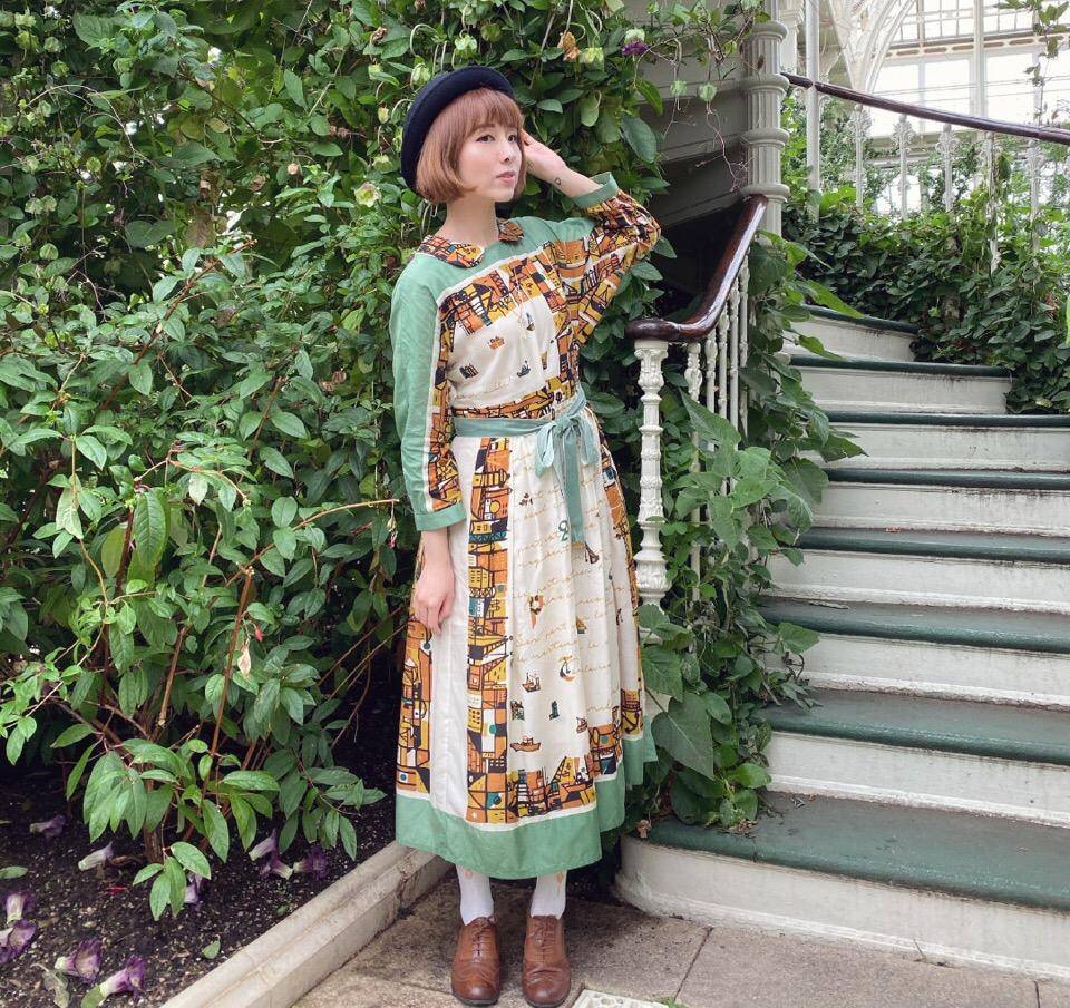 lolita不穿lolita鞋出去会被骂吗,lolita不穿官配小物可以吗