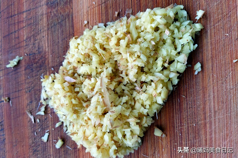 面发了怎么做饼,馅饼的面怎么和面又软又薄不破皮