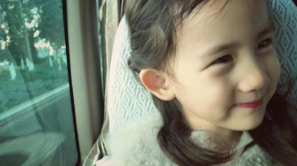 女孩尿床被骂，长大差点自杀。孩子尿床，你的处理方式影响他一生