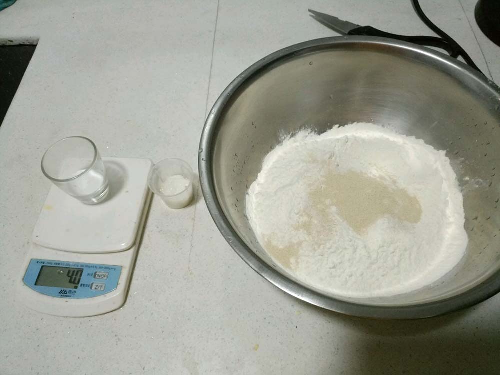 正宗小笼包和面用温水还是冷水,小笼包是用热水还是用冷水