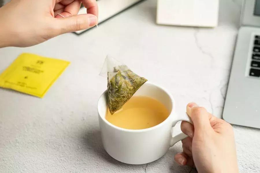 不喝没味道的白开水,不喝饮料是我最后的倔强