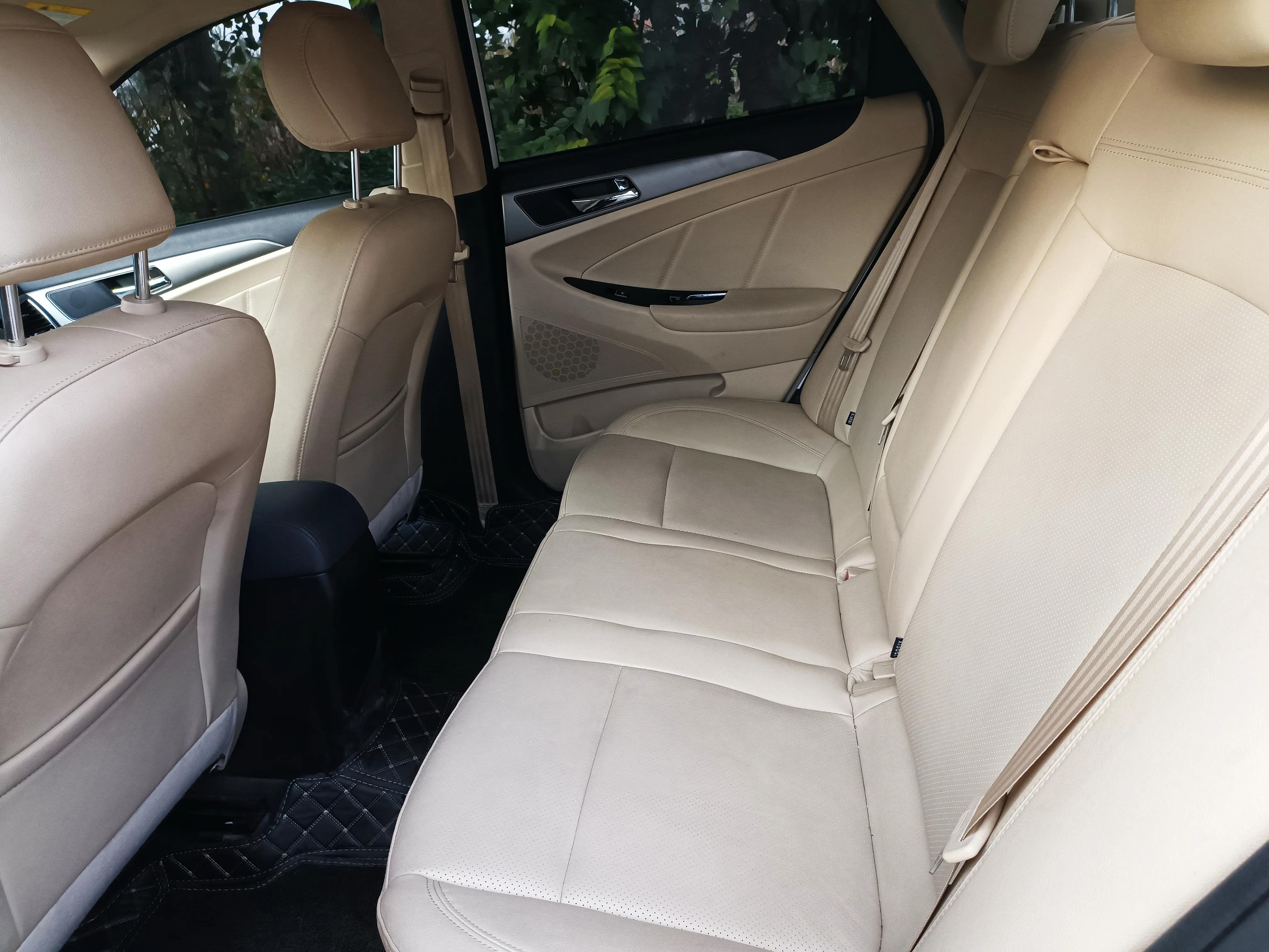 逸动2023车主真实感受,逸动plus后排空间