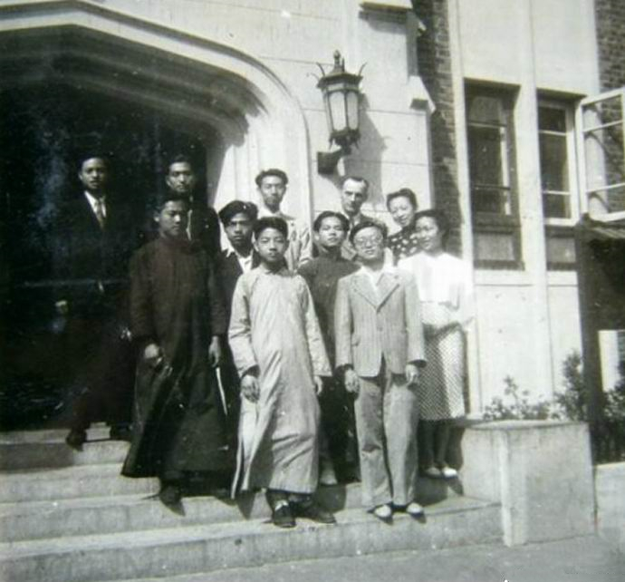 五大道上最漂亮的大学，竟已有九十八年历史，曾与天大、南开齐名