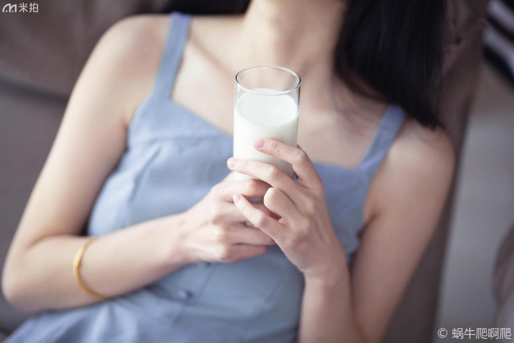 宅家拍写真拍照姿势分享,周末宅家的图片