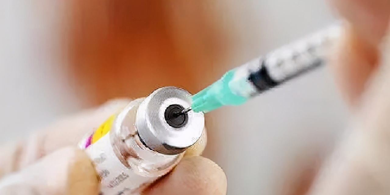 女性腿疼是宫颈癌的早期预兆吗,宫颈癌晚期腿肿腿痛还能活多久