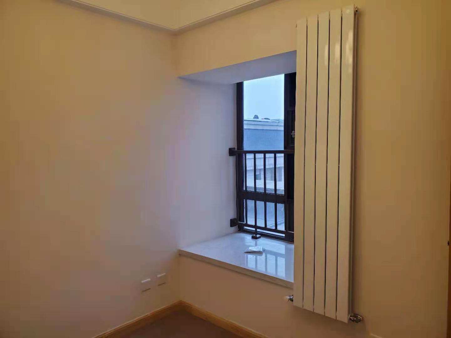 暖气片上半热下半凉的解决方案,暖气片下面热上面凉的解决办法