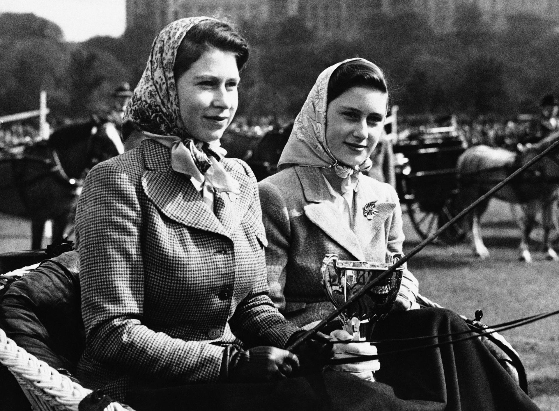 又时尚又好看的丝巾,中国大妈最爱丝巾