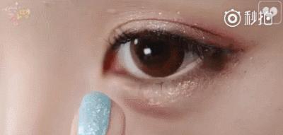 新手眼妆100种化妆方法,浓密眼妆的化妆方法