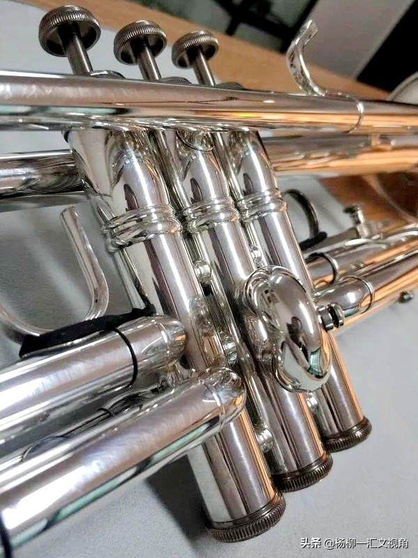 乐器小号维修保养翻新,乐器小号修复多少钱