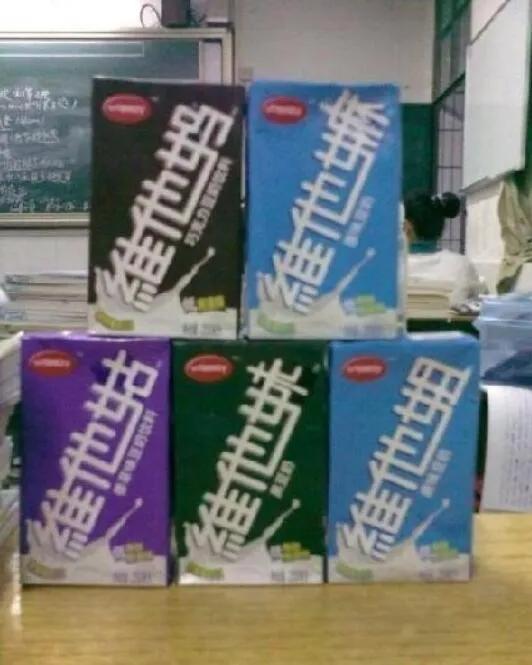 各种搞笑山寨货，哈哈哈～不行了