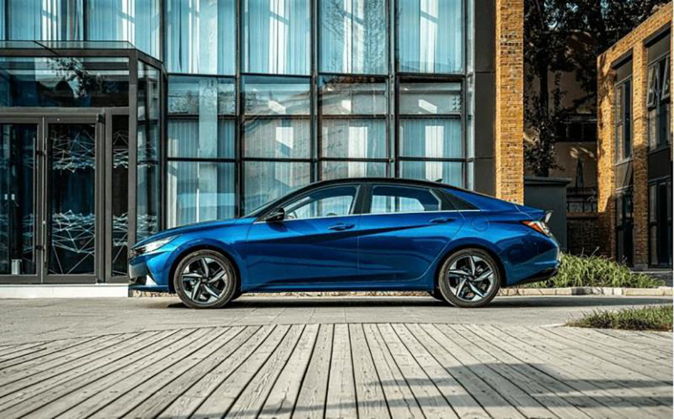 北京现代伊兰特1.5LCVT精英版,伊兰特试驾1.5lcvt变速箱