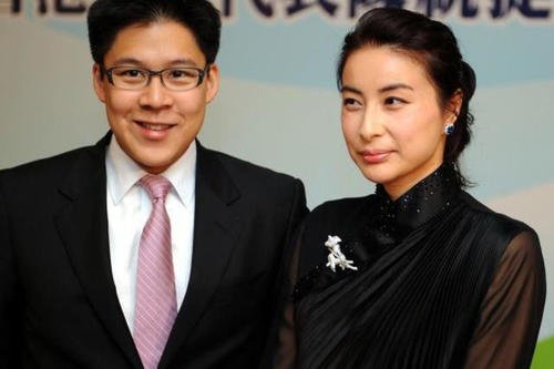 郭晶晶遭豪门嫌弃公公力挺,郭晶晶不给公公面子完整版