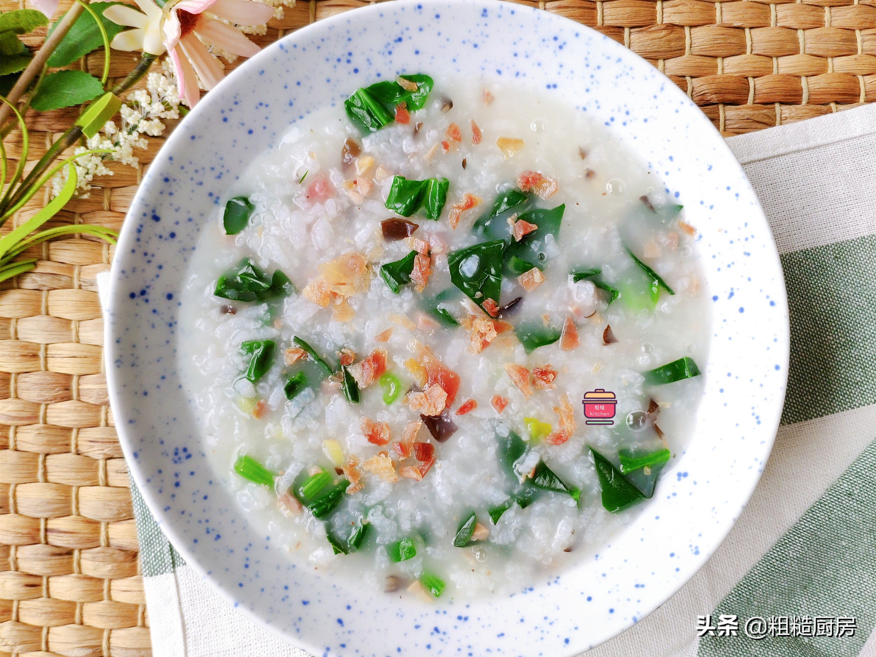 入秋必喝的八种不重样的营养汤,秋季早餐最养人的有哪几款养生粥