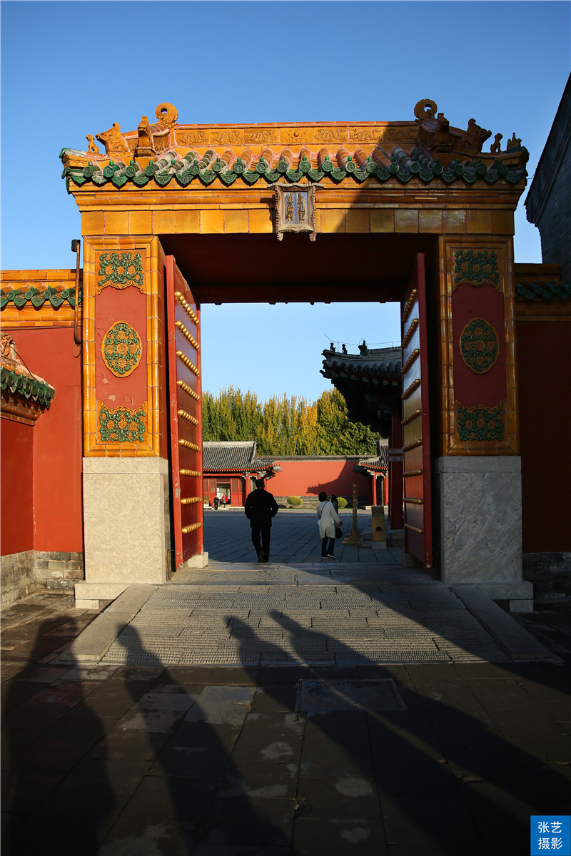 沈阳故宫是举世闻名的建筑物,中国仅存的两大宫殿沈阳故宫