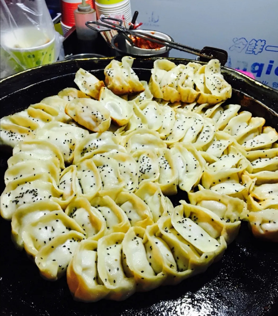 上海锅贴最好吃在哪里,锅贴推荐上海