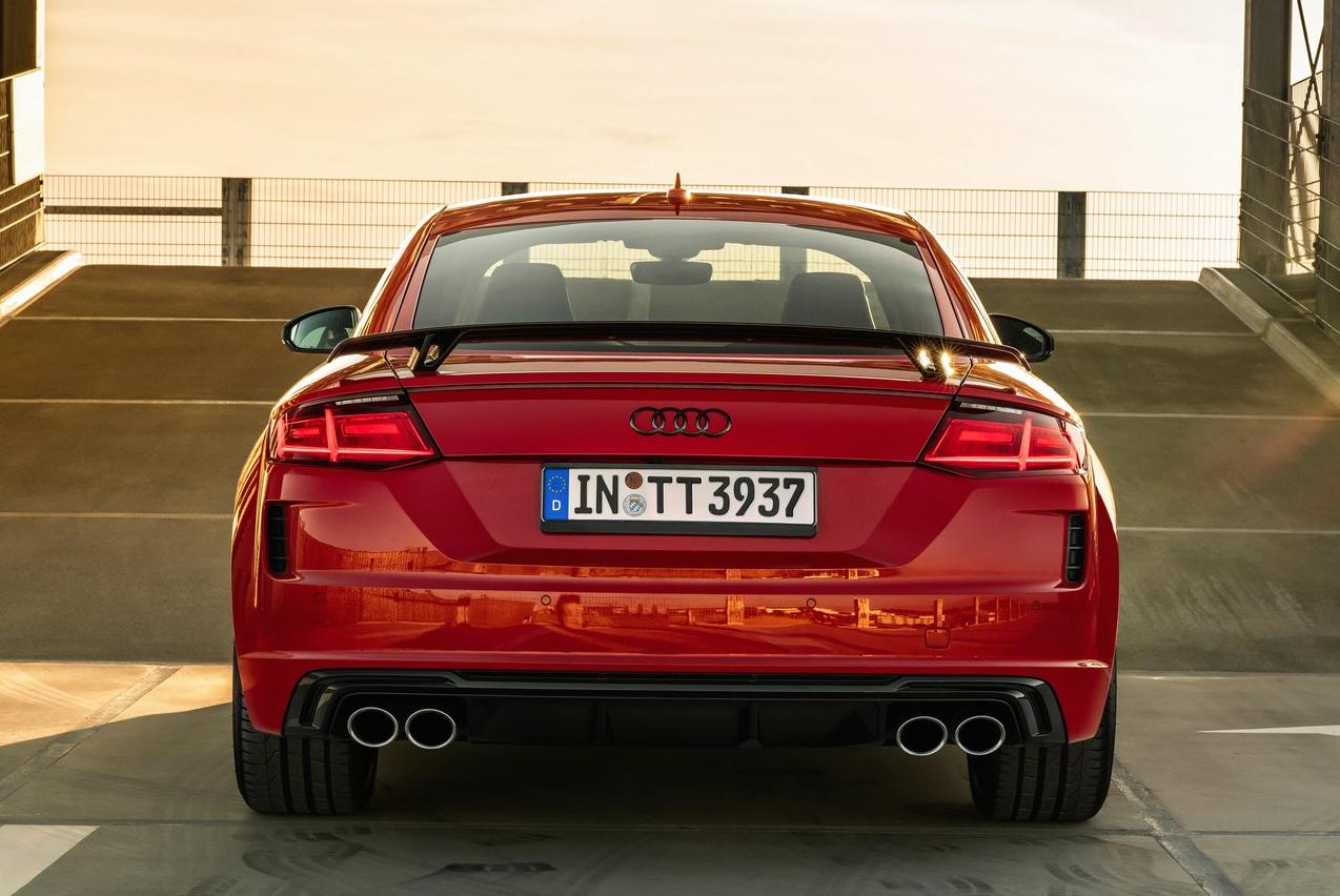 奥迪tt2013款tts2.0t自动,奥迪tt2011款tts