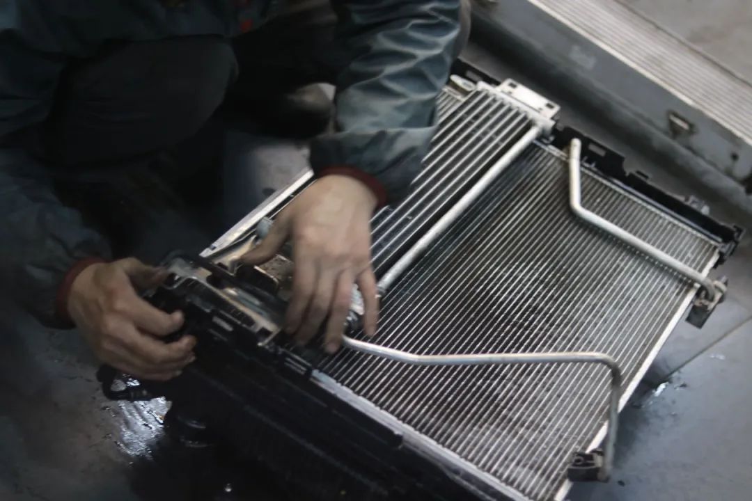 16年奔驰glk260外观升级,15年奔驰glk260时尚极致版试驾