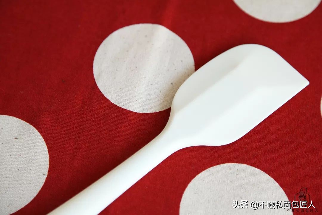 玩烘培要花多少钱,烘焙工具新手必备清单