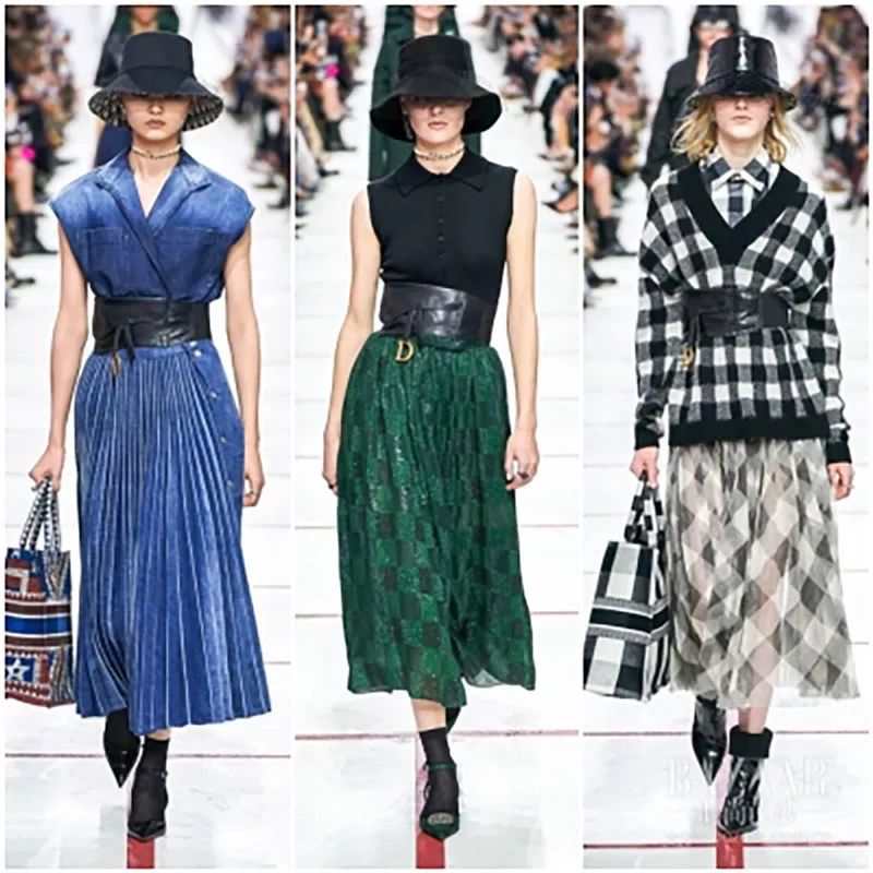 章子怡最惊艳的穿着,章子怡一个眼神霸气全开