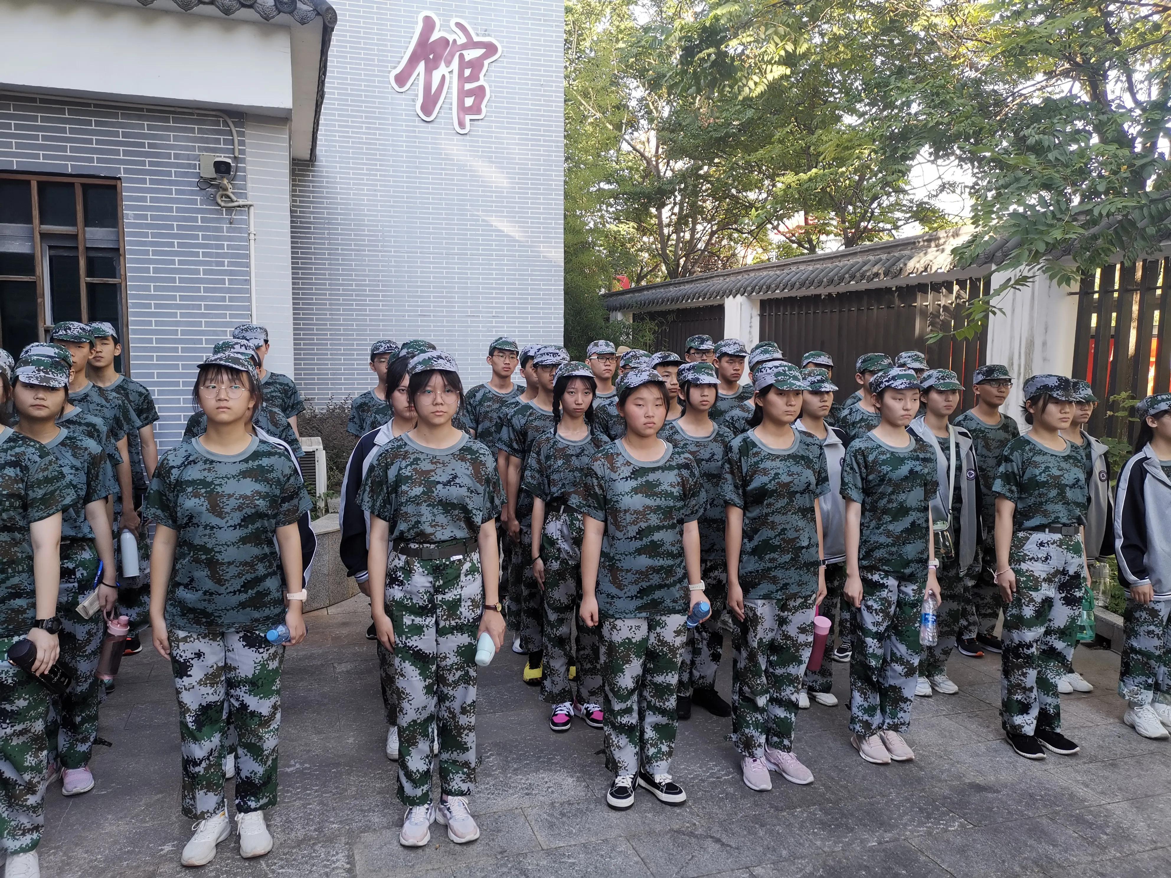 军训日记加图,军训红十字日志