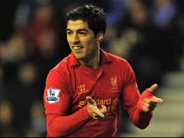 足坛缺右边锋,凯恩莱万苏亚雷斯