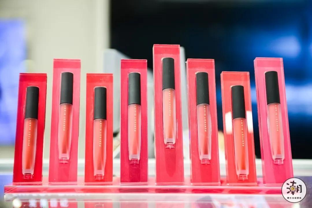 嗨“抢”凯德金牛！88团100、600返100、苹果华为最高减1600