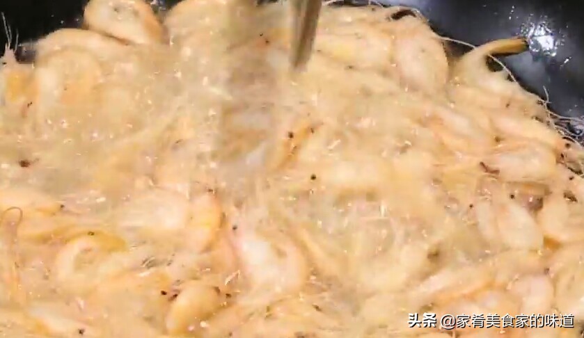 韭菜炒河虾冬天适不适合,韭菜炒河虾提供的营养是什么