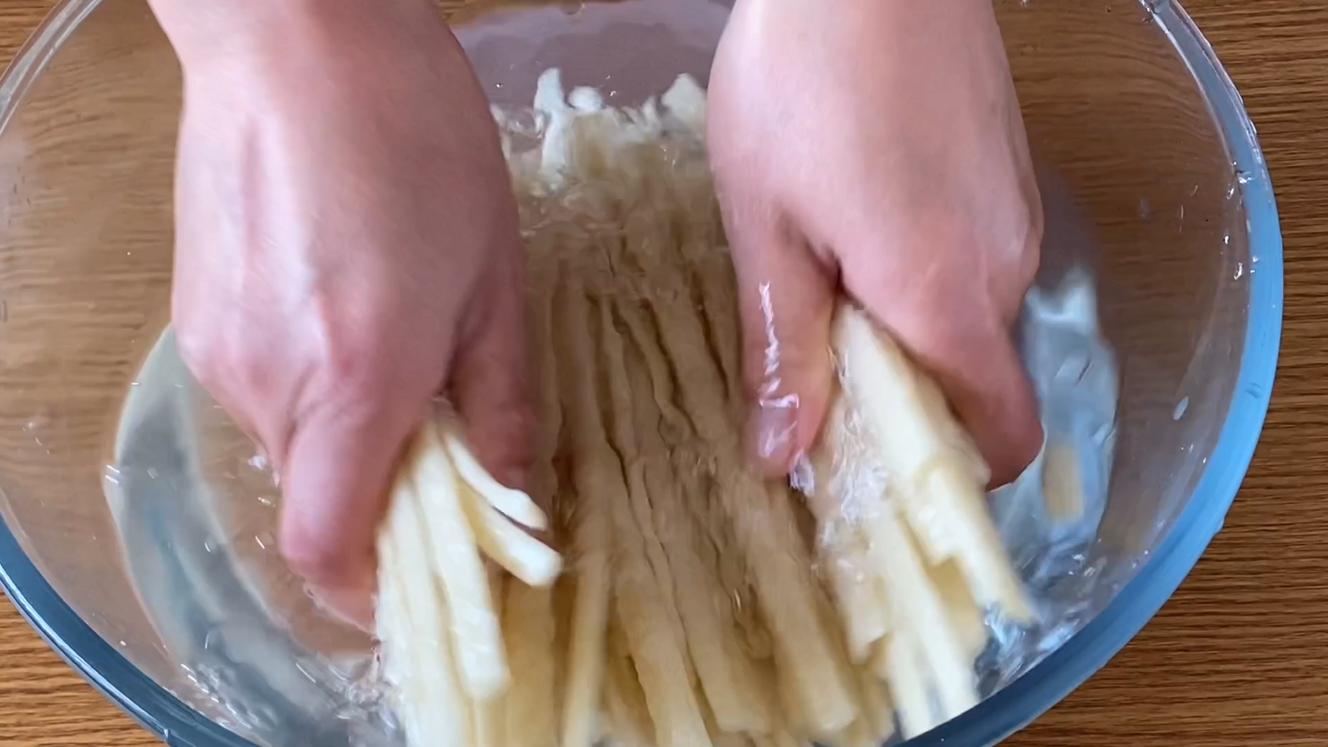 想吃辣条不用火锅怎么做,辣条健康又好吃无添加剂