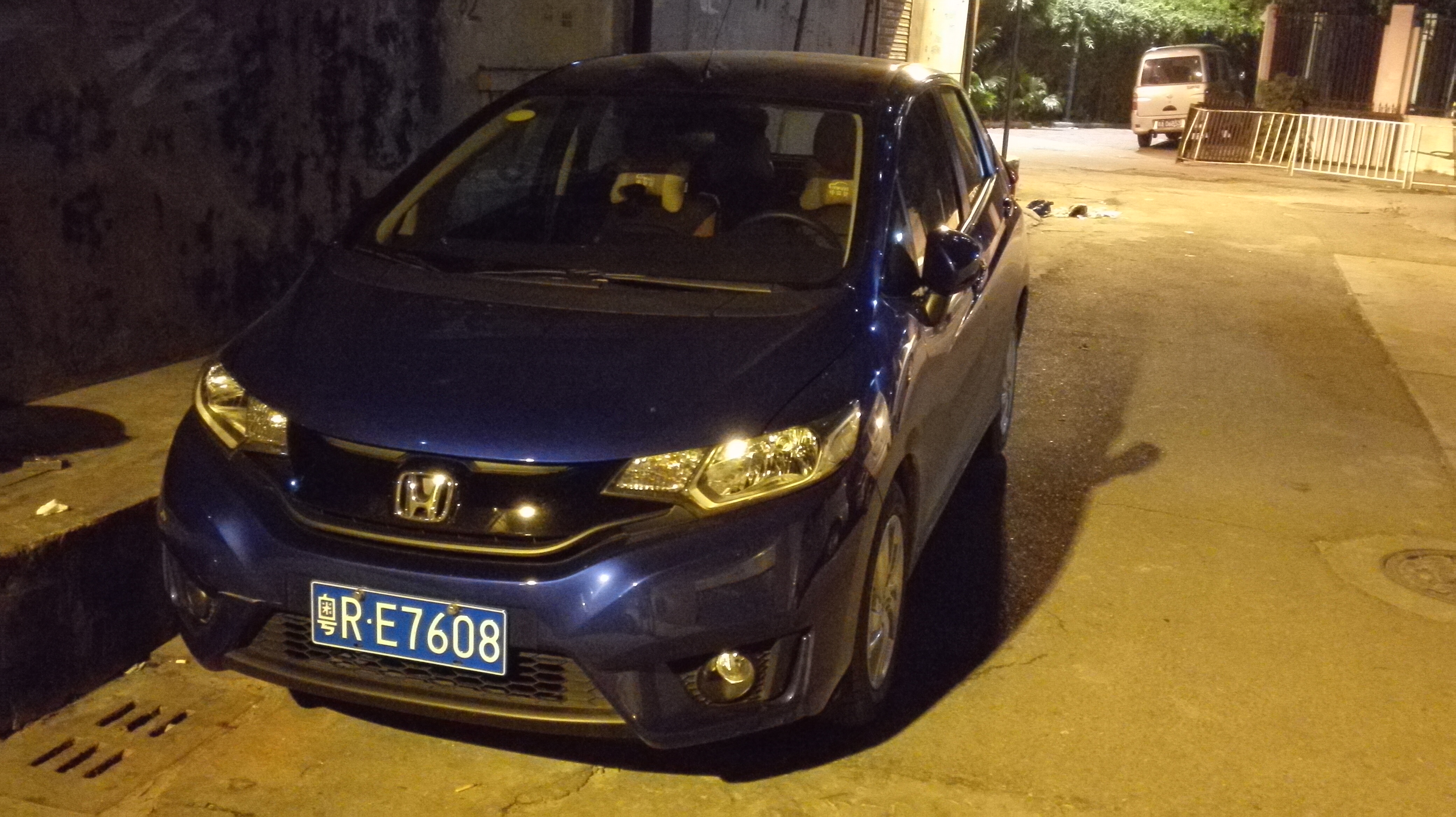 飞度gk5改装快拆方向盘,飞度改装gk5算非法吗