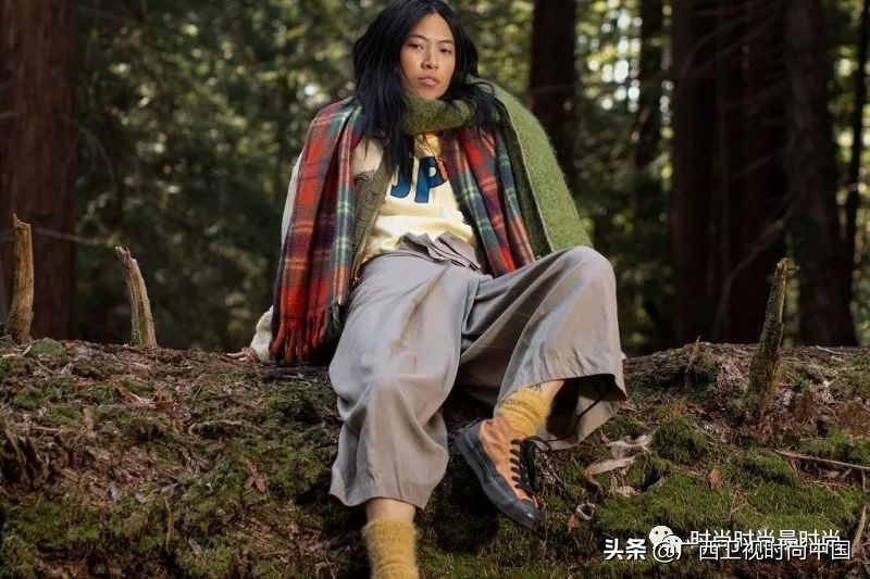 推出让人难以抵抗的限定联名,大牌联名款值不值得买