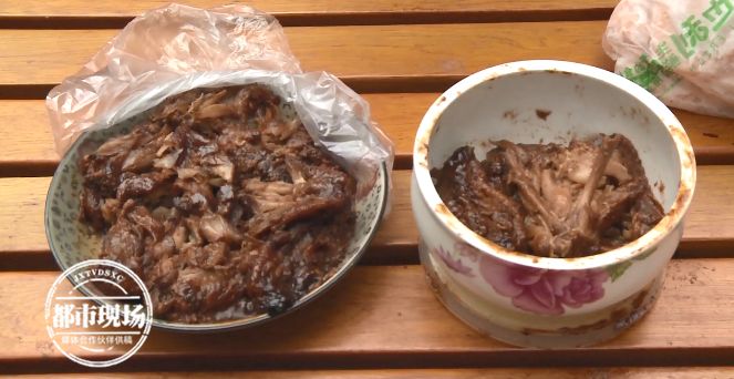 一锅鸡翅怎么都煮不熟,顾客怀疑里面注了胶水,市场监管局上门