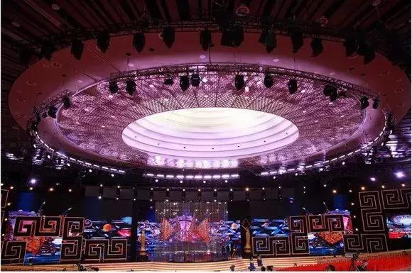 演出无线麦克风,专业无线麦克风接收系统