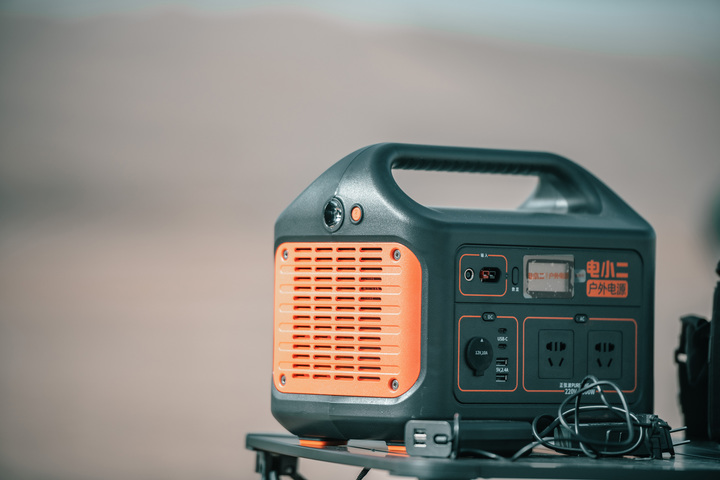 户外储能电源电小二,户外露营电池大功率户外电源