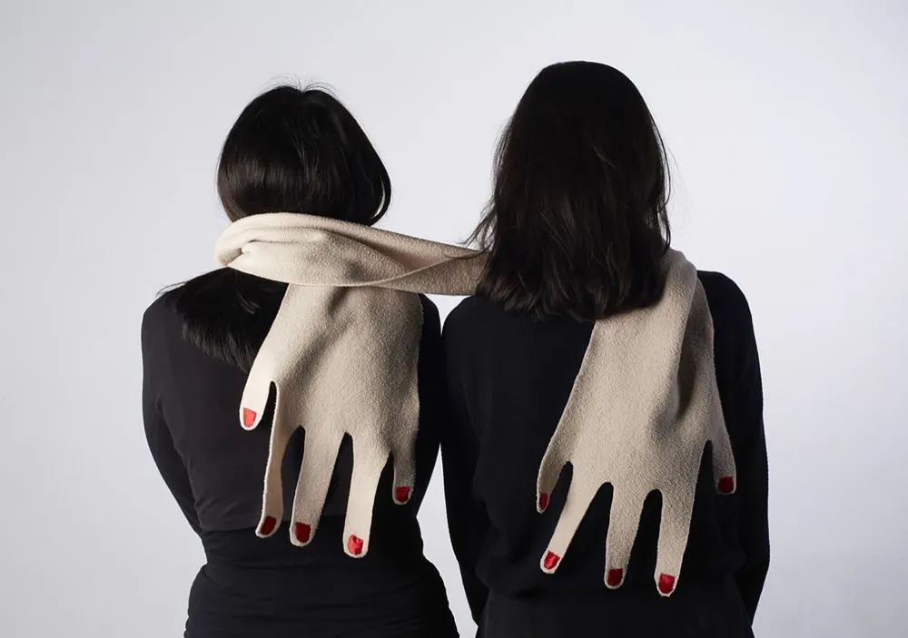 与POPMART合作，这位设计师来自坎伯韦尔插画专业