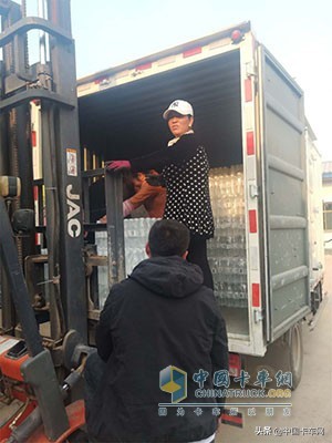 12年买的轻卡,福田时代3.3米排半轻卡价格