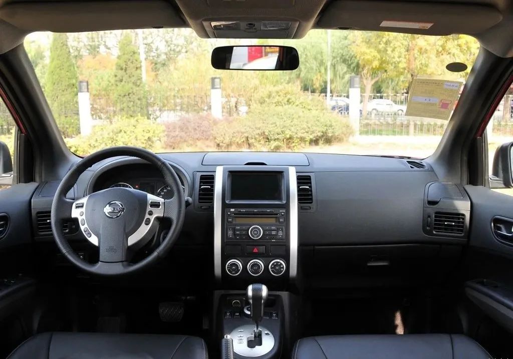 不到10万就能开一台掀背轿跑回家,不到10万就能买到很好的车