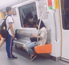 你不知道生孩子有多么疼吗,根本不知道生孩子的意义是什么