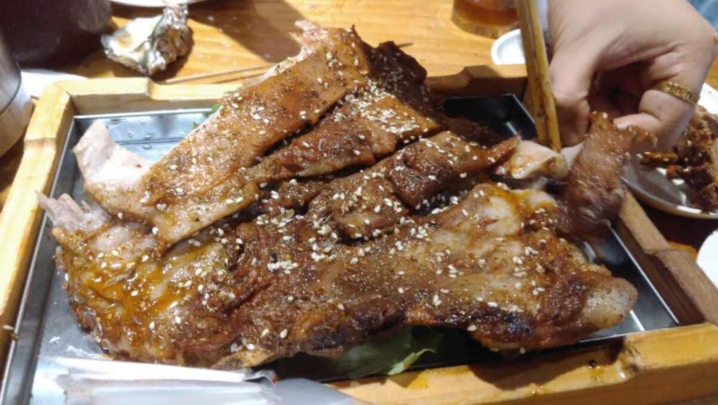 木屋烧烤一年营业额,木屋烧烤三年快速裂变2000家店