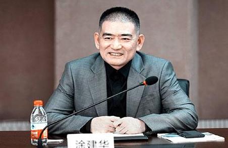 重庆首富被追债,负债157亿重庆前首富