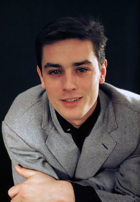 阿兰德龙最帅的电影是哪部,为什么阿兰德龙不是十大最帅男人