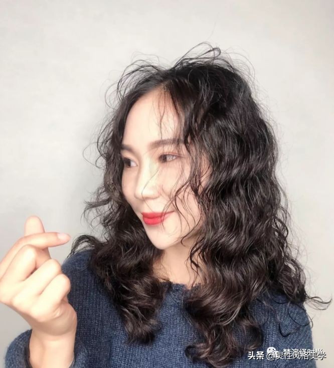 2018懒人烫图片,2020流行泡泡烫