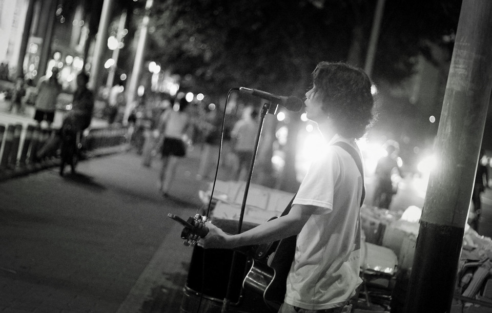 吉他六个万能和弦弹哪些歌,吉他万能和弦4536251可以弹哪些歌