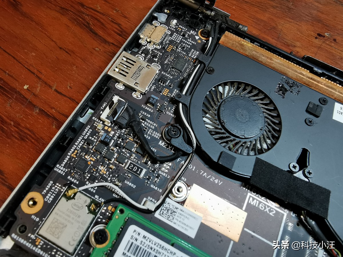 小米笔记本屏幕黑屏修复方法,小米笔记本屏幕阴影一半黑屏