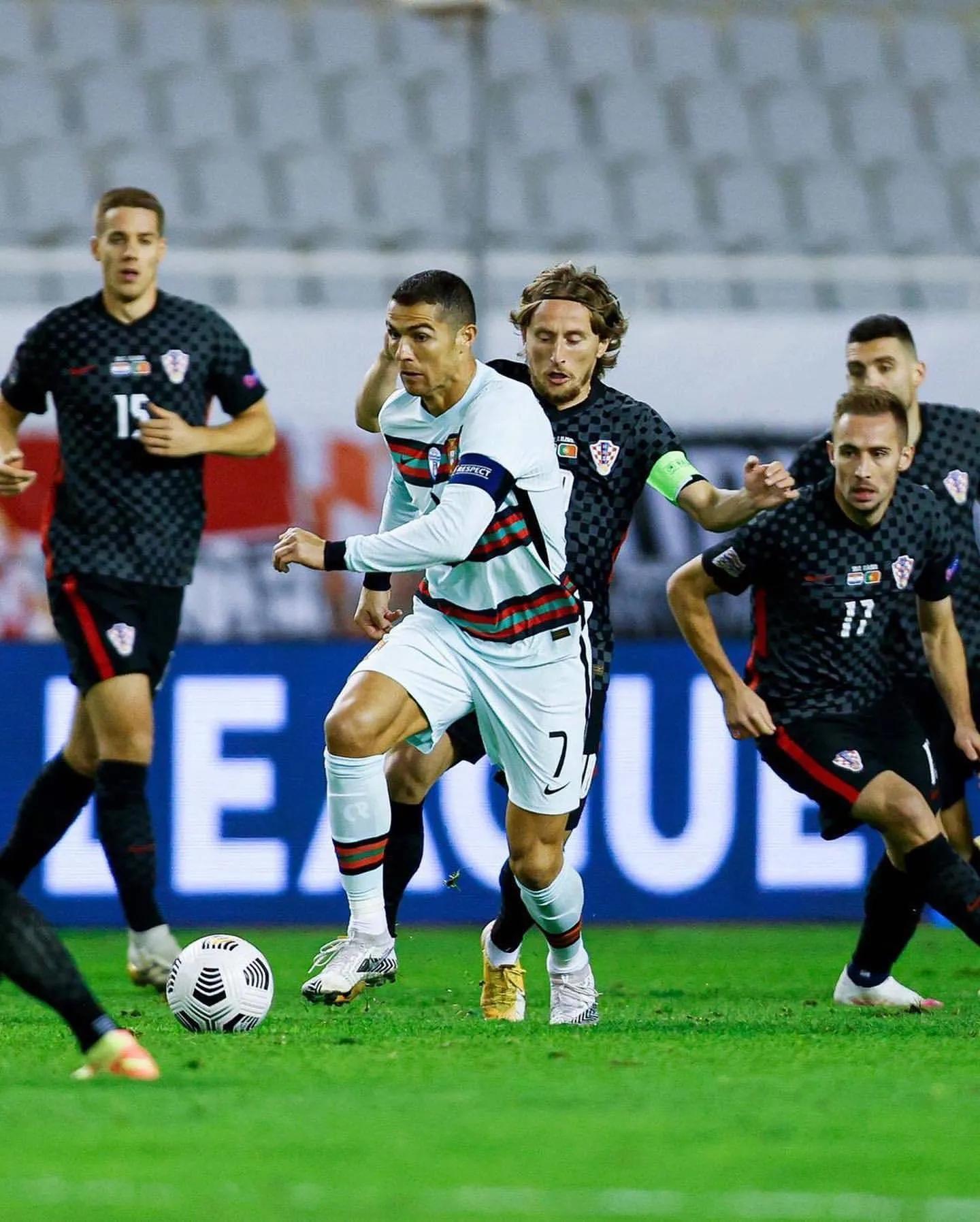 c罗第一次遇见莫德里奇,c罗欧洲杯老友莫德里奇